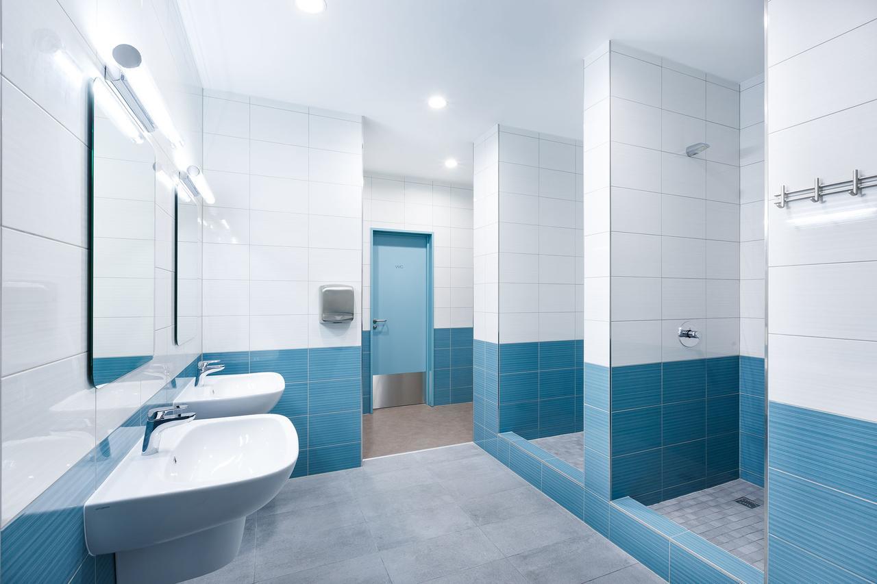 Sport Relax Hotel Na Kopecku Krinec ภายนอก รูปภาพ