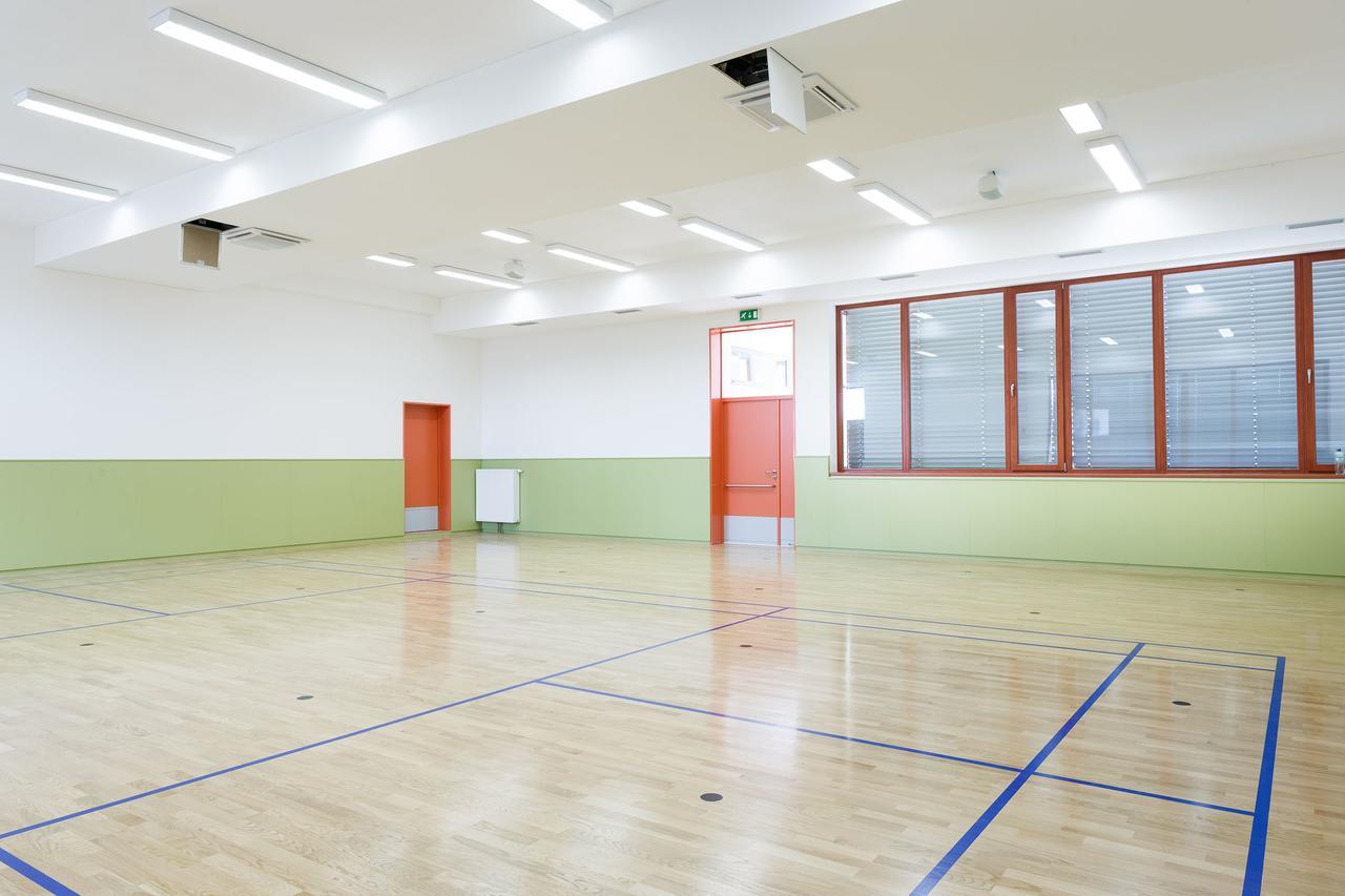 Sport Relax Hotel Na Kopecku Krinec ภายนอก รูปภาพ