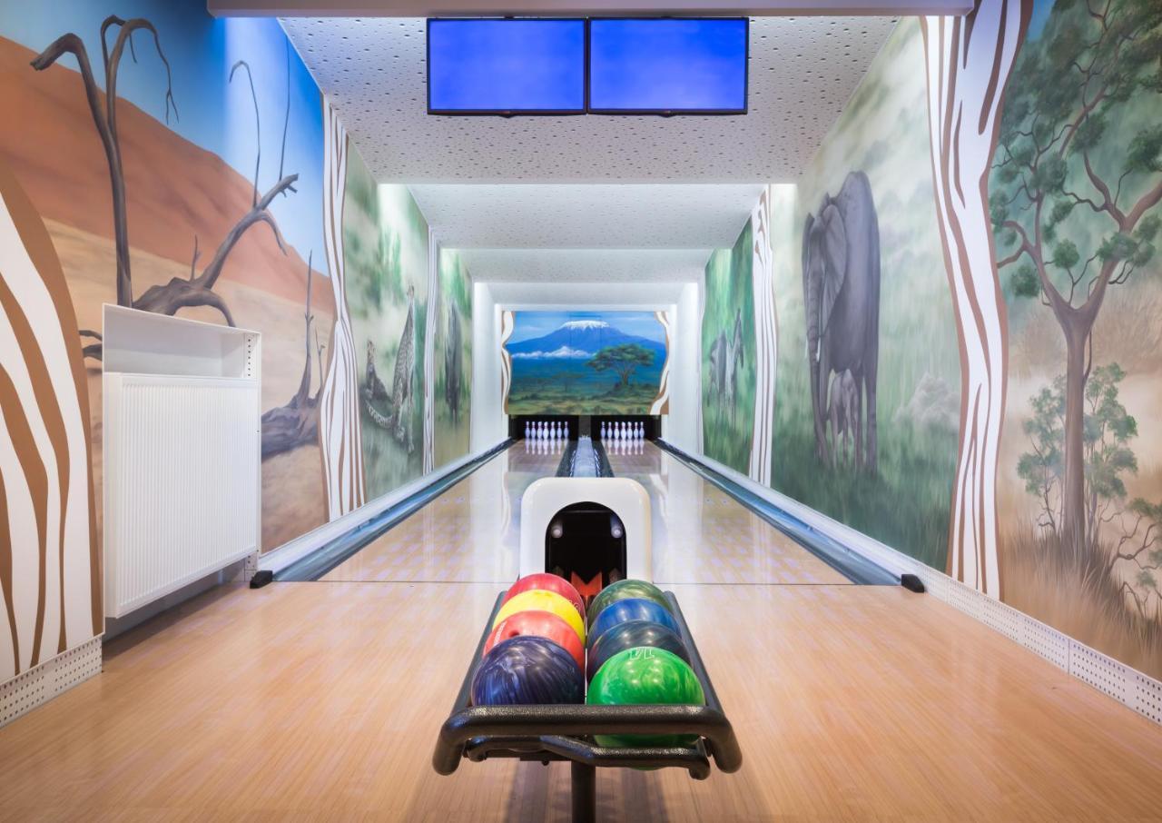 Sport Relax Hotel Na Kopecku Krinec ภายนอก รูปภาพ